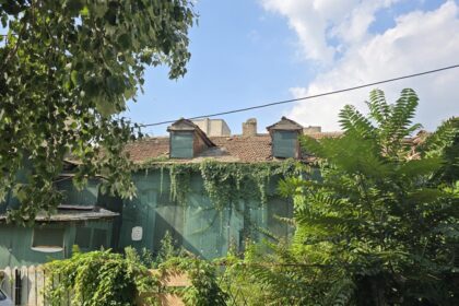 imobil istoric transformat la doi pasi de cazino autorizatie pentru desfiintare partiala si supraetajare 6ab70859e0241