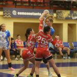 infrangere usturatoare pentru handbalistele de la csu neptun constanta pe teren propriu 6abd3b3ad0daa