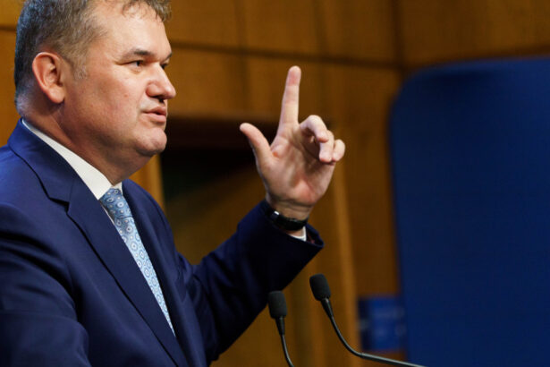 ministerul dezvoltarii anunta ca a depasit tintele pnrr pentru renovarea cladirilor publice avem spitale si scoli mai eficiente 6a980920f2c6f