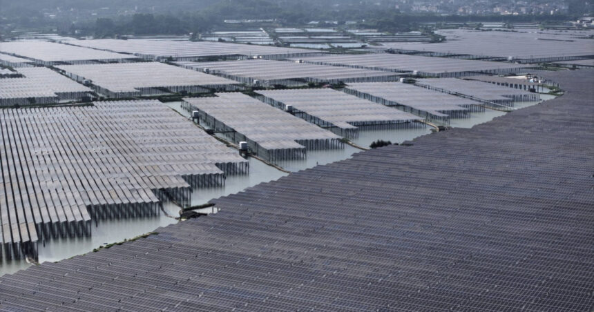 moment istoric in china capacitatea solara a depasit o pentru prima data pe cea a centralelor pe carbune 6a9a88f9201cd