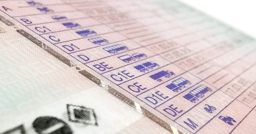 peste 100 de permise de conducere anulate achitari si prescrieri dupa un dosar de frauda la examen metoda folosita de instructori 6abc09134aad3