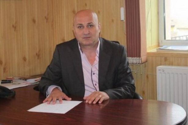 primarul comunei ciobanu tudorel gurgu a fost trimis in judecata dupa ce a agresat un localnic 6a9ab7350f8b7