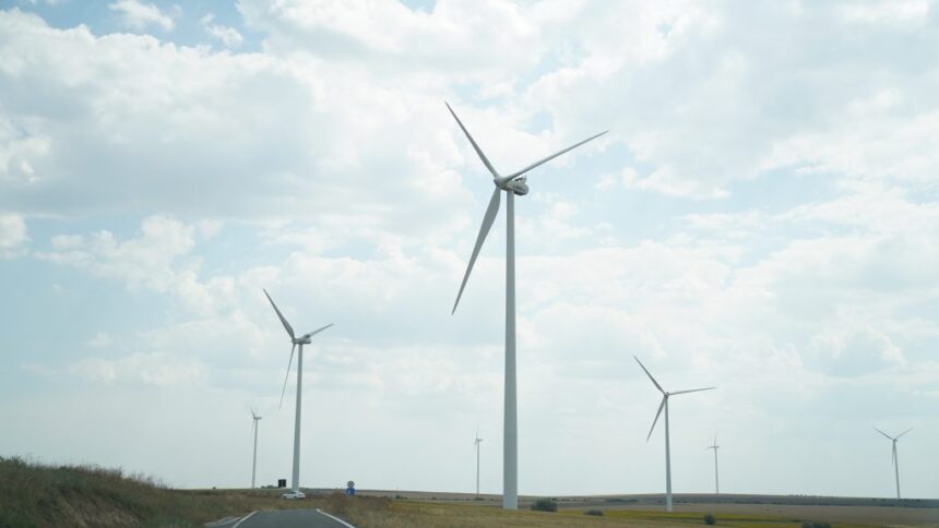 radramo power face noi investitii in infrastructura parcului eolian pestera 2 6ab98142c3110