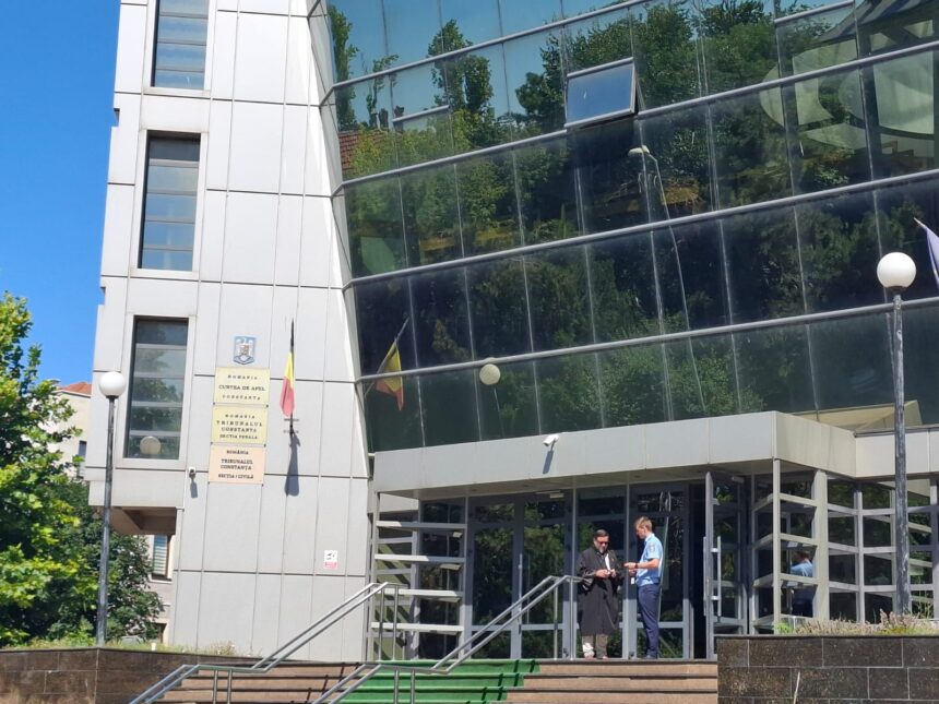 razbunare pe fosta iubita la constanta a inventat ca actualul ei partener a dat cu masina peste el 6a9743a4009c2
