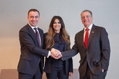 reactia lui bogdan ivan in scandalul ambasadoarei sua la atena halucinatii 6ab934e312649