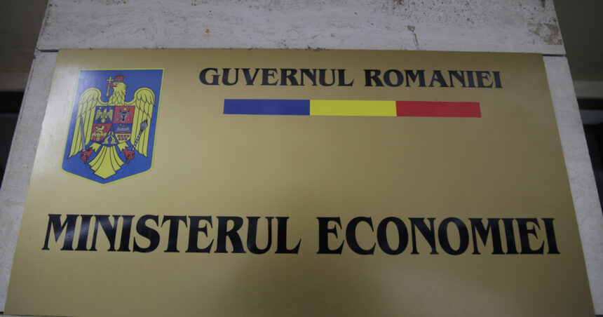 reorganizare la ministerul economiei 109 posturi vacante desfiintate si 32 de functii de conducere eliminate 6ab50f237126e