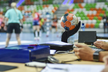 romania a invins ungaria la handbal feminin 6ab95b5a74887