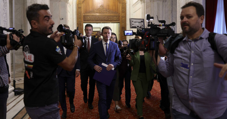 tanczos barna alergat de muresan pe holurile parlamentului am lucrat cu multi premieri sunteti cu conditia fizica cea mai buna 6ab7b92934912
