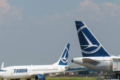 tarom va avea in curand primul boeing 737 max din flota sa avionul este botezat mircea lucescu 6a998981e39a2