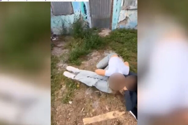 trei tinere din mangalia au batut crunt o fata de 15 ani din cauza unei provocari pe tiktok 6ab3e421f0e08