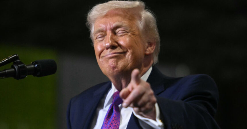 trump acuzat de propaganda ilegala dupa o reclama platita din bani publici voi platiti factura 6ababe9a6f01e