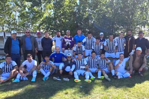 victorii la scor pentru liderele celor doua serii din liga a v a in etapa de duminica 6aba58f2a764b