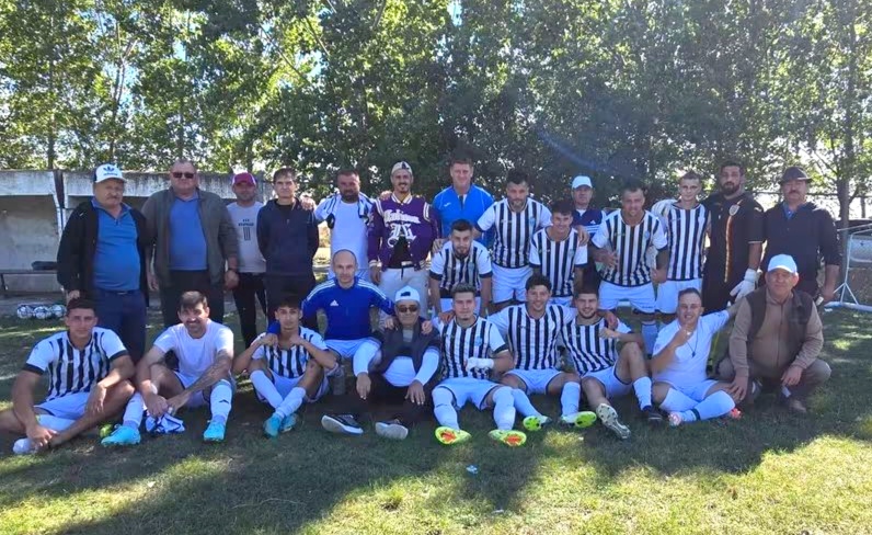 victorii la scor pentru liderele celor doua serii din liga a v a in etapa de duminica 6aba58f2a764b