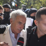 video calin georgescu la iesirea de la cab ii multumesc lui george simion pentru integritate care era planul lui pentru liderul aur 6aba4a6b784a0