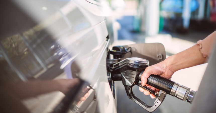 video cel mai mare pret la benzina din istorie carburantii s au scumpit din nou ce tarife au fost afisate azi la pompa 6a9aa3435e8e5