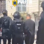 video metoda falsul accident folosita pentru a obtine mii de lei de la soferi in bucuresti perchezitii si trei persoane retinute 6a9920ad8414c