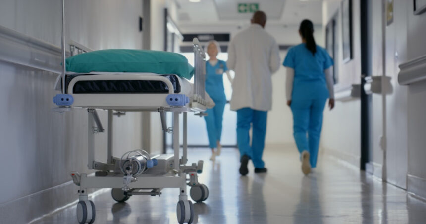 video o adolescenta din gorj a murit imediat dupa ce a ajuns la spital ea ar fi fost tratata acasa pentru pneumonie 6a9ac295adb80