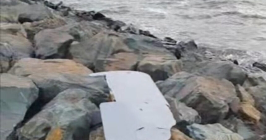 video un fragment de drona a fost gasit la agigea 6ab78efb602f2