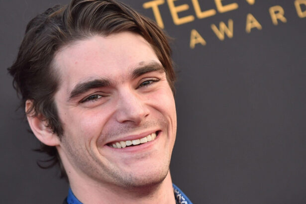 a murit actorul rj mitte din serialul breaking bad 6acdca9a8029c