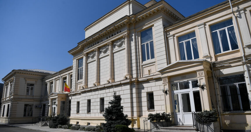 academia romana a ales sapte noi membri de onoare printre acestia se numara regizorul stere gulea si laureatul nobel randy schekman 6acf97543f505