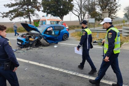 accident grav la sibioara intre 2 autoturisme 6 persoane au fost transportate la spital 6acb2cb3c1584