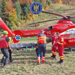 accident grav pe munte un adolescent de 14 ani a cazut pe un traseu de mountain bike a fost nevoie de interventia elicopterului smurd 6acbd761c50f3