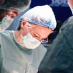 avea dureri abdominale severe a fost operata de urgenta 6acc83cfe1a61