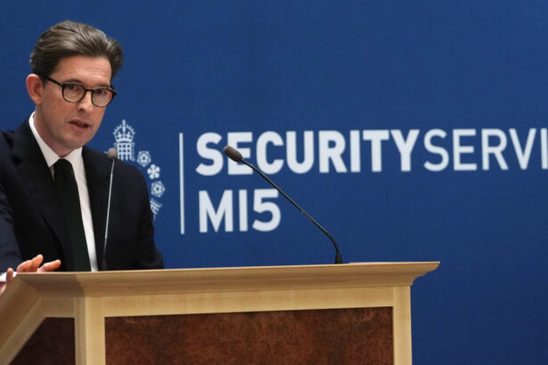 avertismentul sefului mi5 inteligenta artificiala ar putea oferi teroristilor arme biologice poate genera agenti patogeni necunoscuti 6acefffb02f76