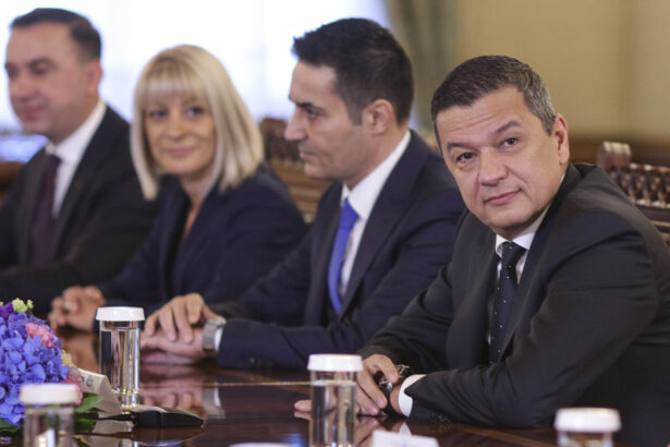 consiliul national al psd se reuneste pentru a decide forma de implicare in guvernul niculescu grindeanu va prezenta trei variante 6acf18c4a9ecf