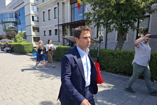 curtea de apel galati va decide soarta procesului de coruptie al lui cristian radu inalta curte a decis stramutarea dosarului 6ac5eb60a36ac