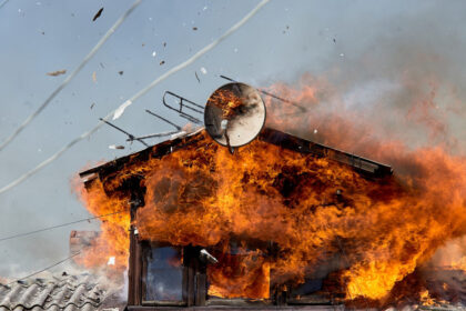 doi dintre suspectii tentativei de sabotaj de la brasov voiau sa incendieze o cladire din sudul germaniei presa 6ae2759de906d
