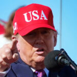 donald trump cei care divulga informatii militare americane ar trebui impuscati 6ad09b777642e