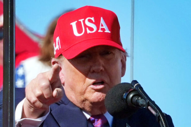 donald trump cei care divulga informatii militare americane ar trebui impuscati 6ad09b777642e