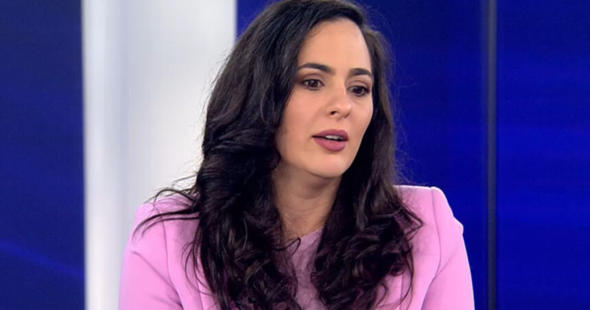 exclusiv cum a ajuns mesajul despre gay din guvern pe grupul comisiei conduse de diana stoica la camera deputatilor o sa fiu mai atenta 6ad28c5e430ae
