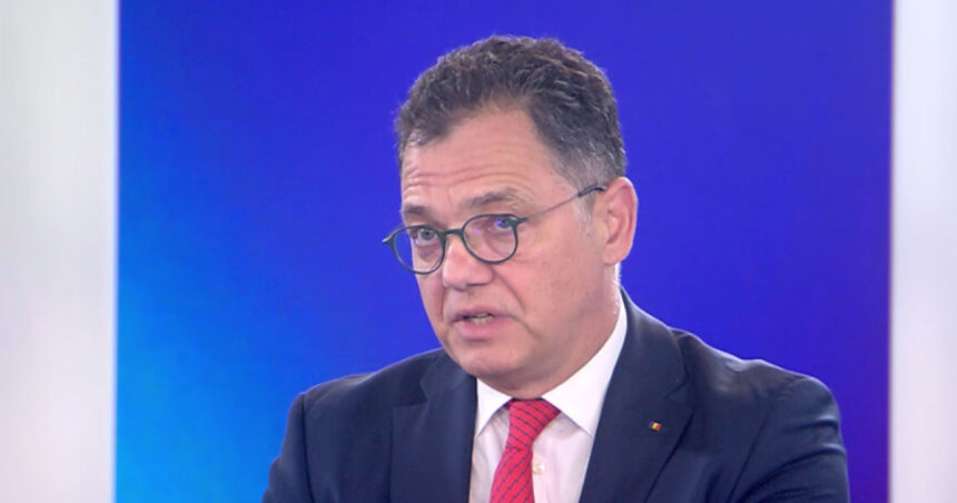 exclusiv radu oprea spune ca romanii o vor duce mai bine la anul pe ce isi bazeaza afirmatia social democratul propus ministru la aparare 6ad5236e8fa37
