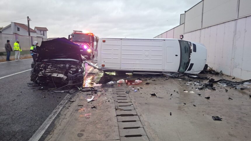 foto accident grav pe dn 22 la lumina cinci persoane ranite una inconstienta 6ad5a14010f47