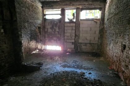 galerie foto fosta franzelarie de lux de pe strada cuza voda scoasa la vanzare cum arata in prezent imobilul 6abd9698219af