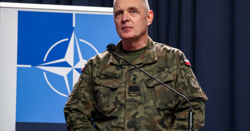 general polonez de rang inalt rusia nu este in masura sa invadeze un stat nato insa escaladeaza constant situatia 6abe9a52a7a9f