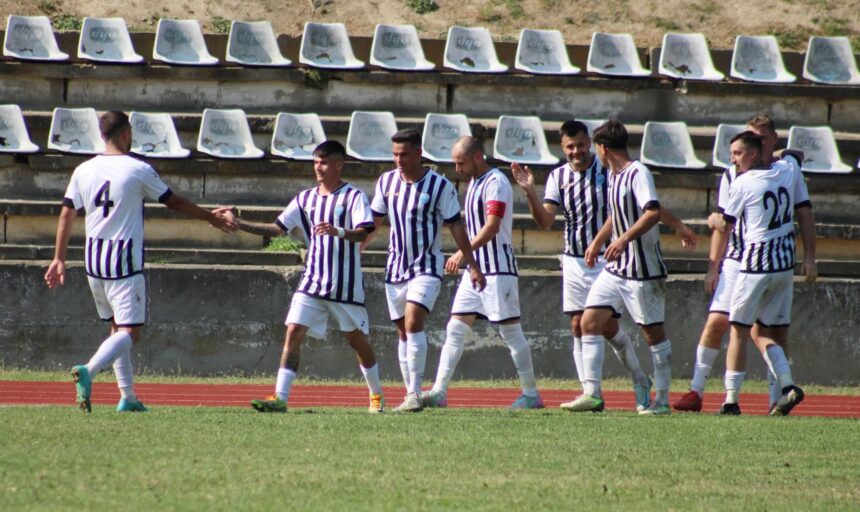 liderele din liga a v a danubius rasova si viitorul pecineaga isi pastreaza invincibilitatea in acest sezon 6acd3e89a0df4