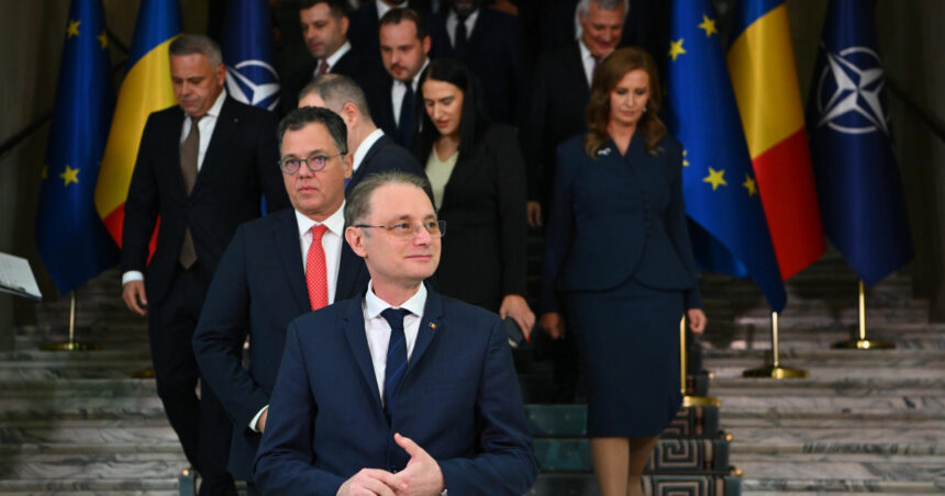 live text luca niculescu participa la preluarea mandatelor de catre mai multi ministri programul ceremoniilor 6ad86155087d5