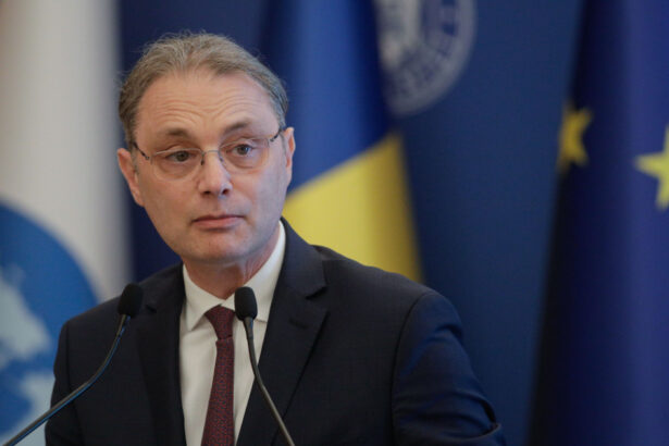 luca niculescu mesaj pentru partide timpul nu este nelimitat ce varianta de guvern prefera premierul desemnat 6acc80244df7f