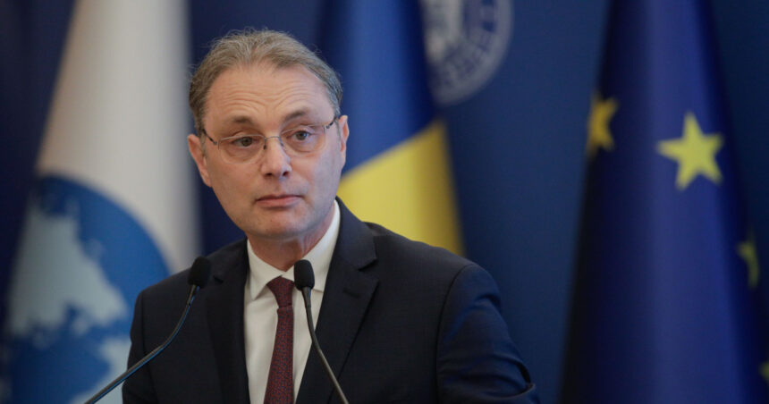 luca niculescu mesaj pentru partide timpul nu este nelimitat ce varianta de guvern prefera premierul desemnat 6acc80244df7f