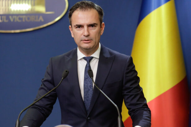 luca niculescu si a ales purtatorul de cuvant dan carbunaru a mai detinut functia si in perioada guvernului nicolae ciuca 6adb63167b7ff