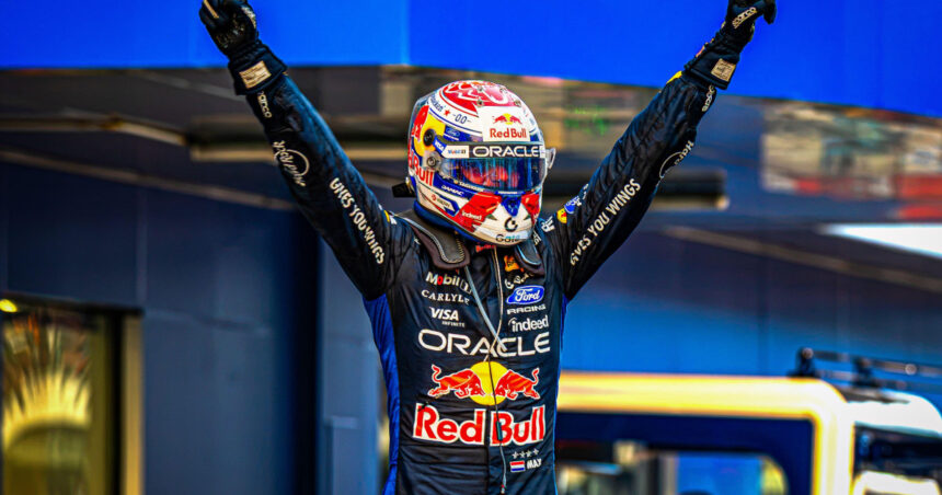 max verstappen castiga marele premiu al bahrainului intr o cursa haotica intarziata de ploaie hamilton pe podium 6ac2689b472d0
