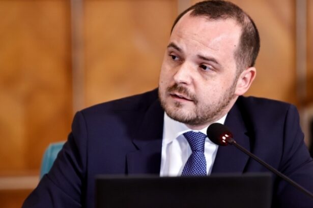 ministrul sanatatii pregateste sanctiuni pentru medicii care nu respecta programul de lucru in spitalele publice 6ad9039071846