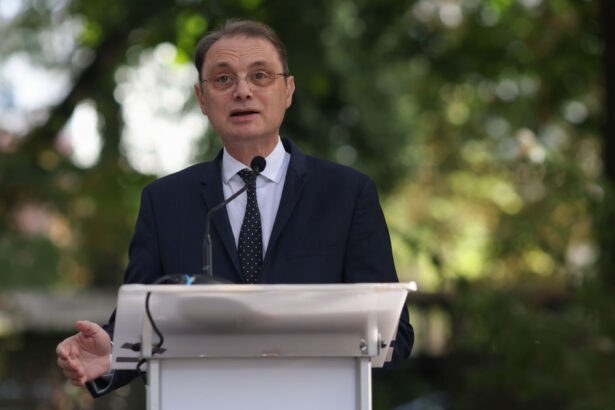 negocieri cruciale pentru formarea noului guvern luca niculescu continua astazi discutiile cu partidele parlamentare 6acc7f203b73d