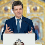 nicusor dan la biserica palatului cotroceni e important sa avem tot timpul in minte ca istoria nu incepe cu noi 6ac6a67a3c5e7