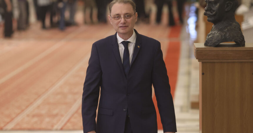 politico criza politica din romania ia o pauza de sase luni dupa investirea guvernului niculescu 6ad78c070dcaf