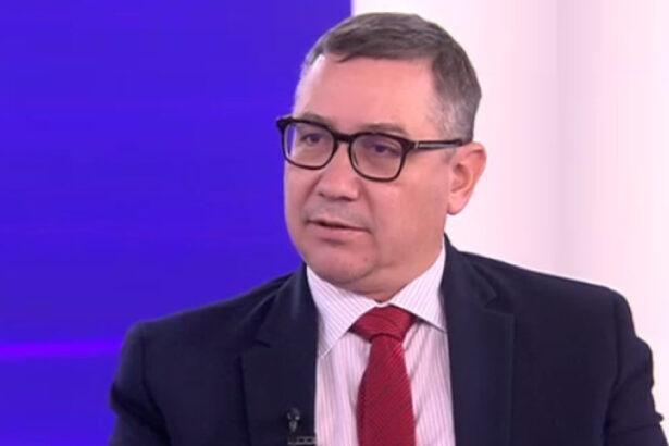 ponta ii cere lui bolojan sa voteze guvernul niculescu sa fii aliat cu niste nebuni scandalagii inseamna sa duci o viata obositoare 6ac7bc608f4ac
