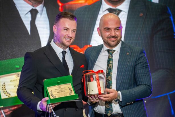 premiu pentru alex filip si elite fighting championship la business lounge excellence gala 2026 6adbc6383a51f